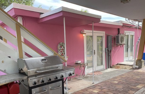Summerland Key Cabin | THE NEW HIDDEN HAMMOCK RESORT - Pink Cottage Units 1 & 2 Sleeps 6