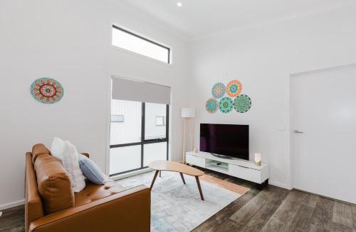 Jindabyne House | The Nix - 9 of 13 Reedys Cutting Road
