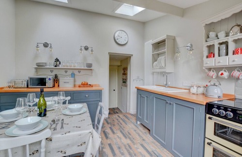 North Walsham House | The Nook - Two Bedroom House, Sleeps 3
