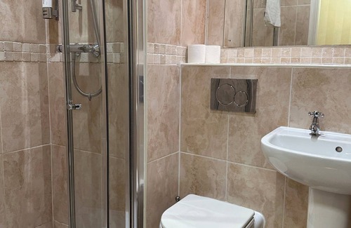 Sale Hotel | The Normanhurst Hotel