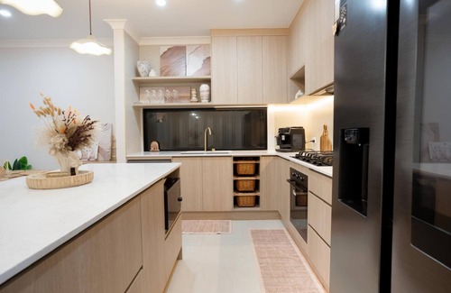 Modbury House | The Oak & Sand House|3BHK| Cosy stay