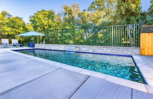 Murphys House | The Oaks: Your Luxurious Murphys Retreat