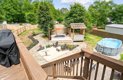Northeast Raleigh House | The Oasis · The Oasis with Backyard Paradise - King Bed- Pool