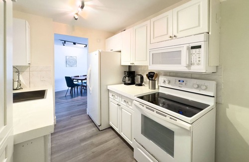 South Beach Condo | The Octagon - Beautiful 2 Bedroom 2 Bathroom Condo in South Beach