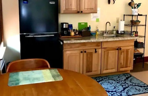 Bennington Apartment | The Octopus's Garden