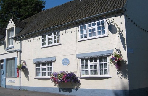 King's Bromley Bed & Breakfast | The Old Bakers Cottage B&B