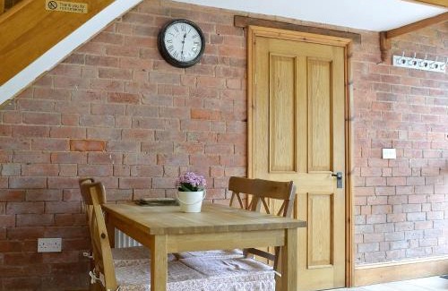 Rugeley House | The Old Carthouse