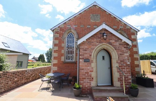 Dorstone House | The Old Chapel