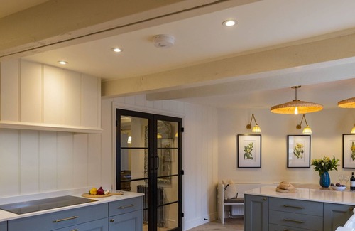 Henley-on-Thames House | The Old Coach House At The Bull On Bell Street