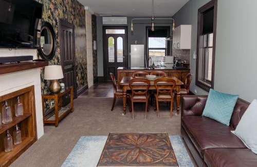 Oamaru Apartment | The Old Confectionery