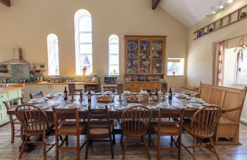 Kidwelly House | The Old Cowshed