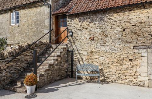 Nettleton House | The Old Dairy