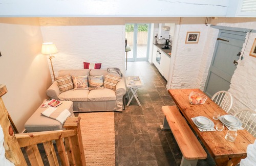 Torpoint Cottage | The Old Dairy