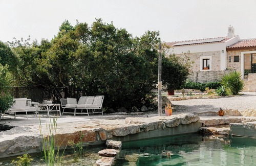 Concelho Apartment | The Old Donkey Suite