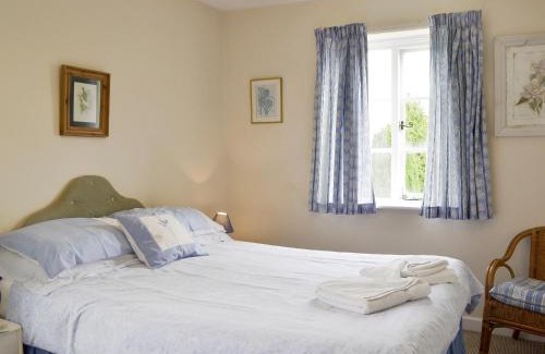 Newent House | The Old Granary