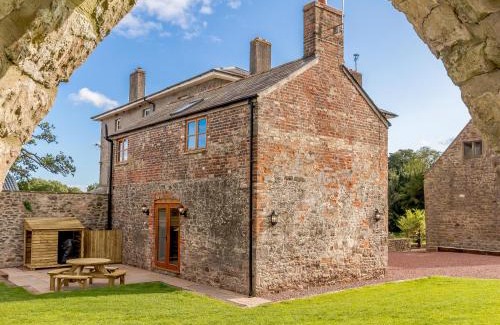 Hewelsfield House | The Old Laundry - Uk12136