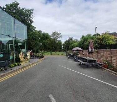 Whitchurch Hotel | The Old Mill Whitchurch