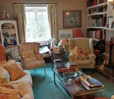 Llanvair Kilgeddin Bed & Breakfast | The Old Rectory Bed & Breakfast