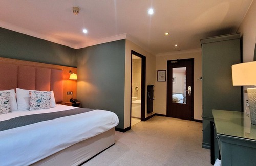 Crostwick Hotel | The Old Rectory Hotel