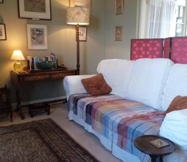 Kelso Bed & Breakfast | The Old School House B&B