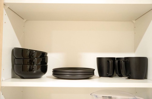 Evanston House | The Old Trafford - Stylish 2 bedroom suite | Banff | YYC Airport | U of C | SAIT