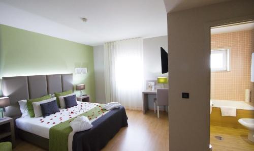 Povoa De Varzim Hotel | THE ONE Grand Hotel da Póvoa - by MHMB Hospitality