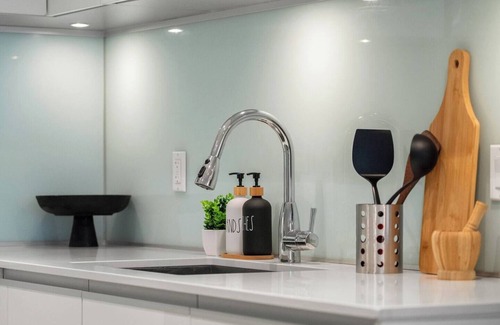 Beltline Apartment | The Opal - Near Stampede Grounds