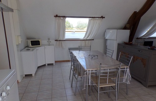 Ecommoy Apartment | THE ORCHARD FARM