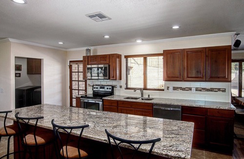 Phoenix House | The Orchard House-a One of a Kind 2 1/2 acre property Monthly Special $4000