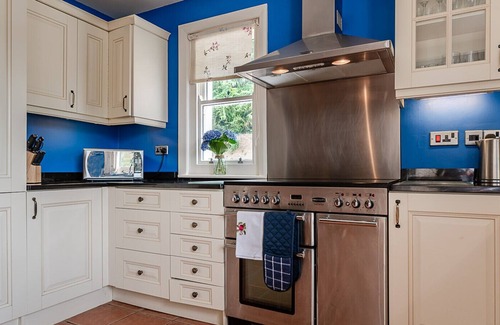 Chillington House | The Orchard House bickerton
