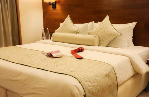 Paud Hotel | The Orchid Hotel Pune Hinjewadi