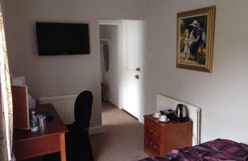 Roslin Hotel | The Original Rosslyn Inn