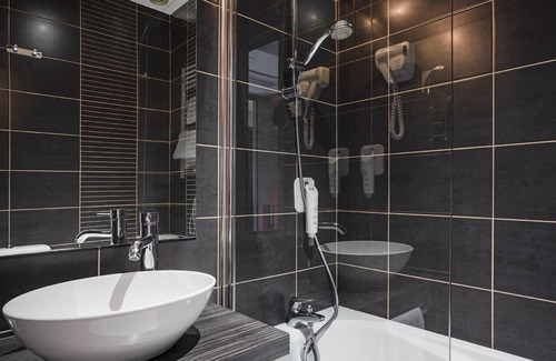 Malafretaz Hotel | The Originals Boutique, Hôtel Le Pillebois