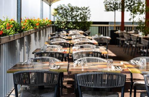 Illkirch-Graffenstaden Hotel | The Originals Boutique, Hôtel-Restaurant d'Alsace, Strasbourg Sud