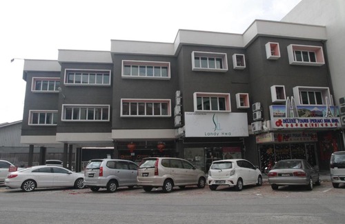 Kampung Kuchai Apartment | The Osborne Apartments
