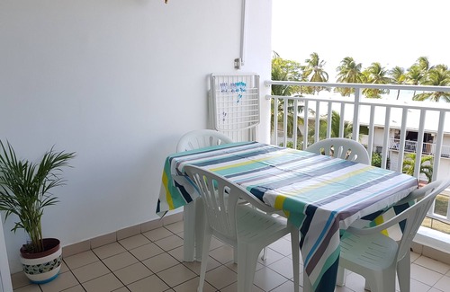 L'Autre-Bord Apartment | The Other Edge Studio Sea View