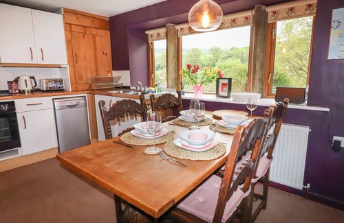 Holmfirth Cottage | THE OTHER PLACE, family friendly, with open fire in Holmbridge