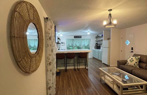 Mount Ida Cottage | The Ouachita Nook-home near lake, crystal digging, in the heart of Mount Ida!