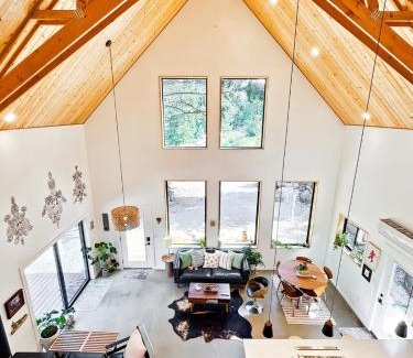 Klamath County House | The Outpost Properties Keno