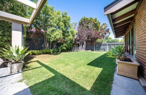 Hyde Park House | The Oxford Hyde Park 4BR Cottage