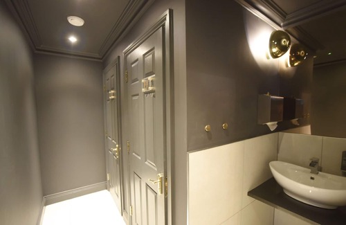 Somers Town Hotel | The Pack And Carriage London