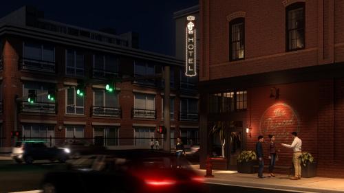 Five Points South Hotel | The Painted Lady