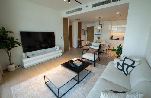 Dubai Apartment | The Palace 405 I Luxury 2BD I Dubai Creek Harbour