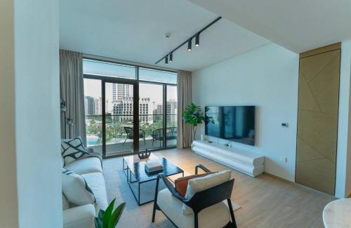 Dubai Apartment | The Palace 405 I Luxury 2BD I Dubai Creek Harbour