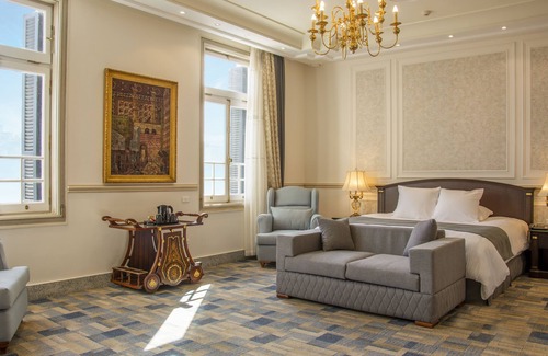 Al-Muntazah Hotel | The Palace Hotel - Adults Only