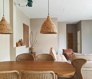 Dauis Villa | The Palm House