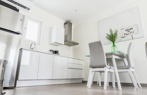 Kudawecha Apartment | The Palm Leaf Apartments