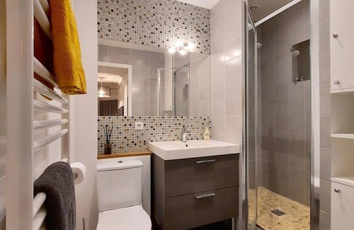 19th Arrondissement Apartment | THE PARISIAN NEST 🇫🇷 60m2 with balcony ☀️