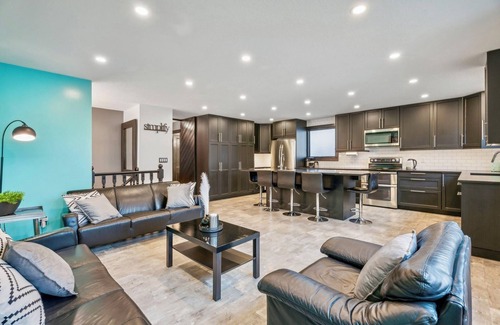 Rosedale House | The Park House Retreat w/Hot Tubn