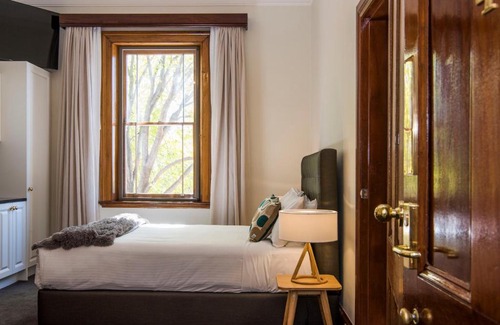 Central Mudgee Hotel | The Parkview Hotel Mudgee